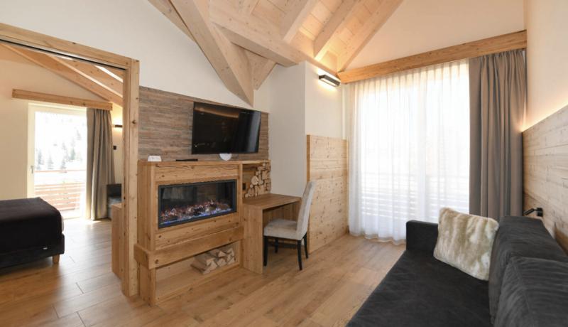 Pokój  Adjacent  Luxury Junior Suite  dla 3-4 osób