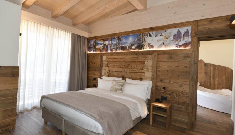 Pokój  La king Benessere Luxury Suite dla 3-4 osób