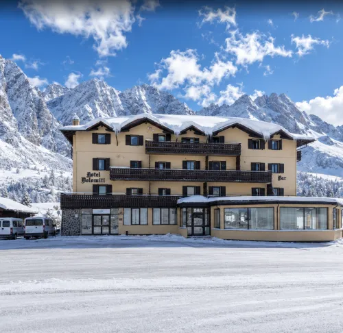 Dolomiti***